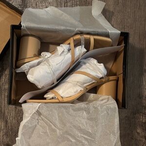 Abercrombie and Fitch Strappy Heels - Nude - Size 7.5